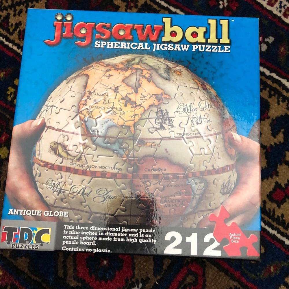 3D globe puzzle